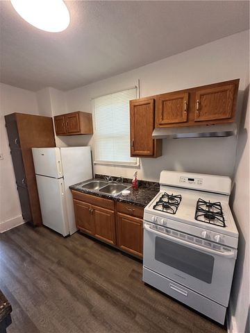 1319 Beechview Ave, Beechview, PA 15216