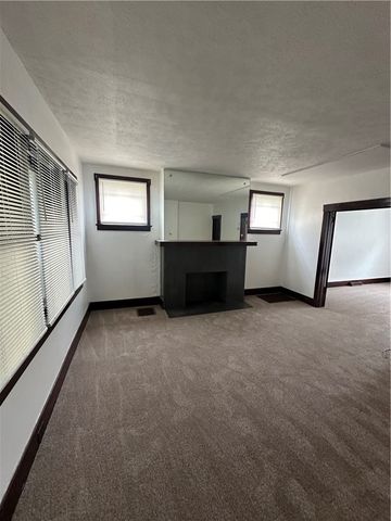 1319 Beechview Ave, Beechview, PA 15216