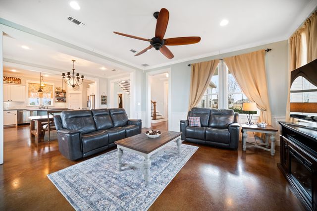 291 Lone Elm Road, Waxahachie, TX 75167