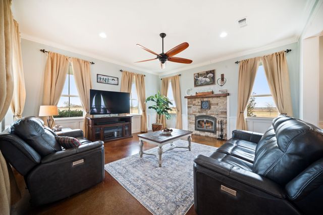 291 Lone Elm Road, Waxahachie, TX 75167