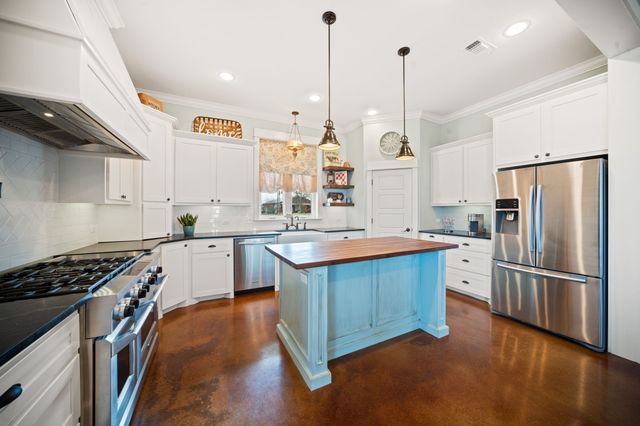 291 Lone Elm Road, Waxahachie, TX 75167