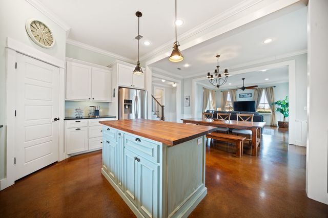 291 Lone Elm Road, Waxahachie, TX 75167