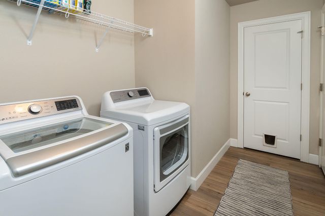 1811 NE 3rd Street, Redmond, OR 97756