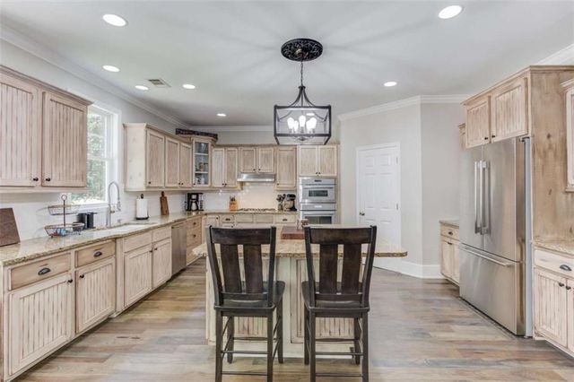 6188 Golden Maple Court, Hoschton, GA 30548
