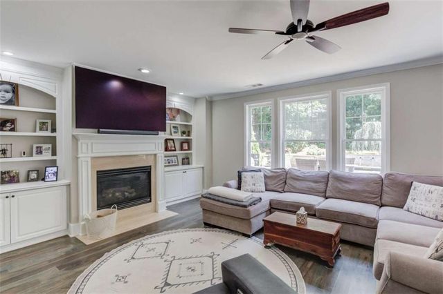 6188 Golden Maple Court, Hoschton, GA 30548