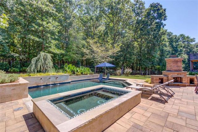 6188 Golden Maple Court, Hoschton, GA 30548