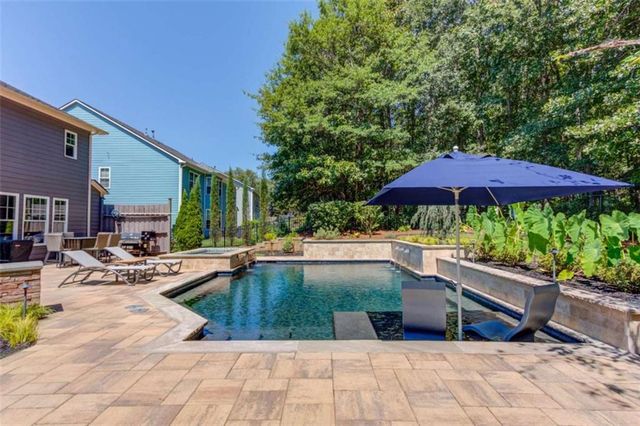 6188 Golden Maple Court, Hoschton, GA 30548