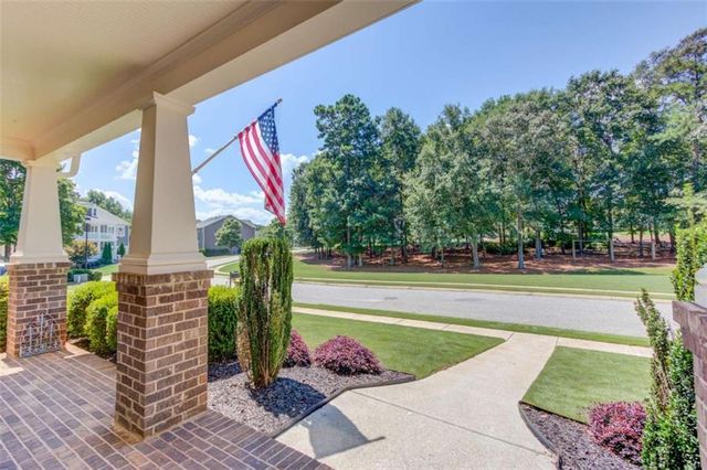6188 Golden Maple Court, Hoschton, GA 30548