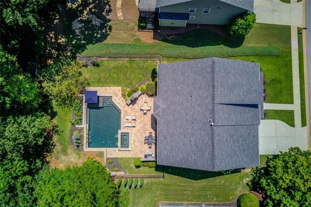 6188 Golden Maple Court, Hoschton, GA 30548