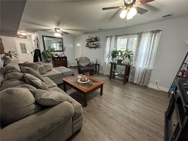 305 W 18th Street, Russellville, AR 72801