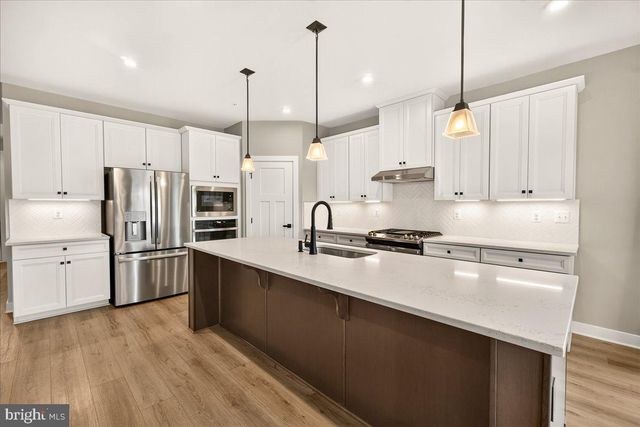 2200 CAMPBELL HILL WAY, Frederick, MD 21702