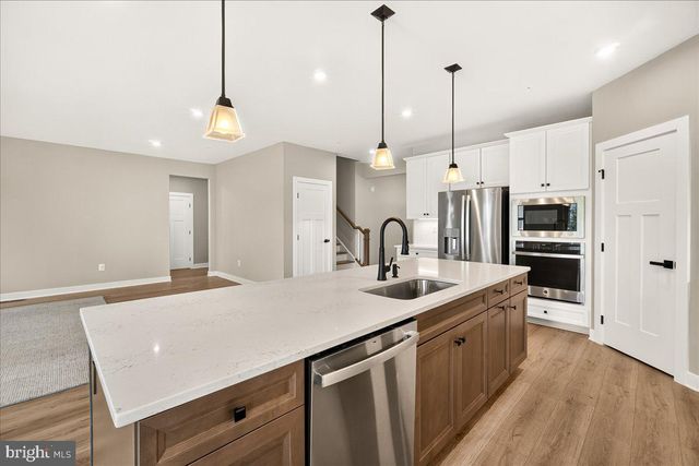 2200 CAMPBELL HILL WAY, Frederick, MD 21702