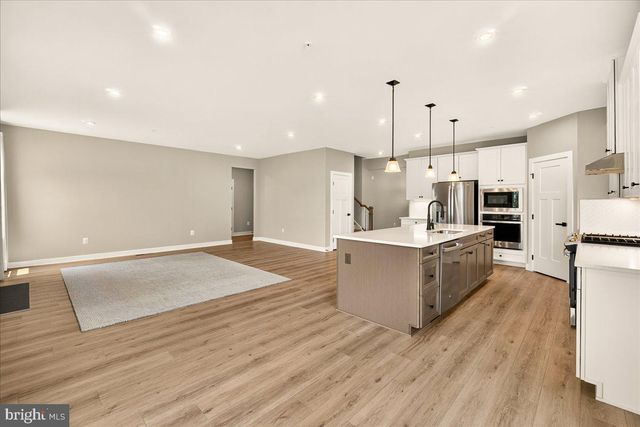 2200 CAMPBELL HILL WAY, Frederick, MD 21702
