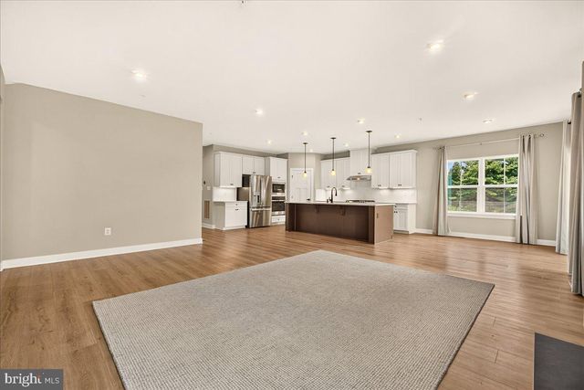 2200 CAMPBELL HILL WAY, Frederick, MD 21702