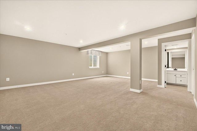 2200 CAMPBELL HILL WAY, Frederick, MD 21702
