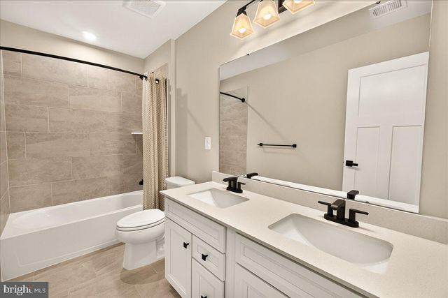 2200 CAMPBELL HILL WAY, Frederick, MD 21702