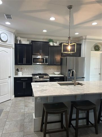 410 E FREESIA COURT, Deland, FL 32724