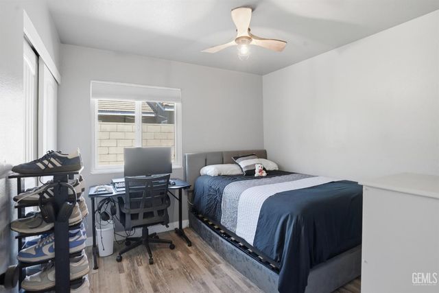 4601 Grazing Avenue, Bakersfield, CA 93312