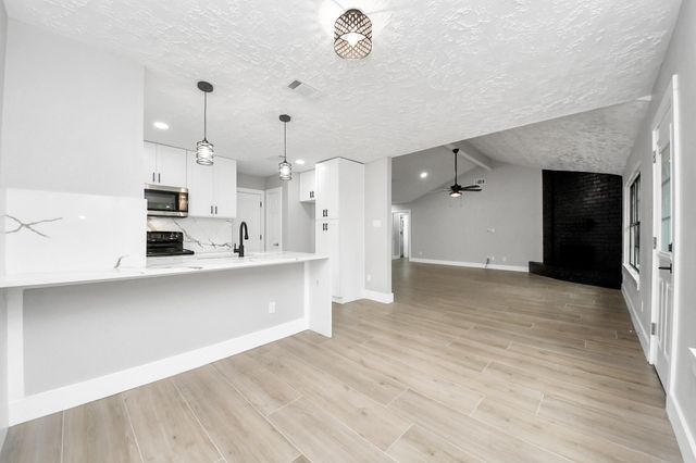 20010 Cottonglade Lane, Humble, TX 77338