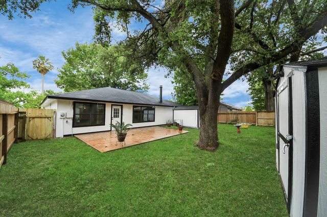 20010 Cottonglade Lane, Humble, TX 77338