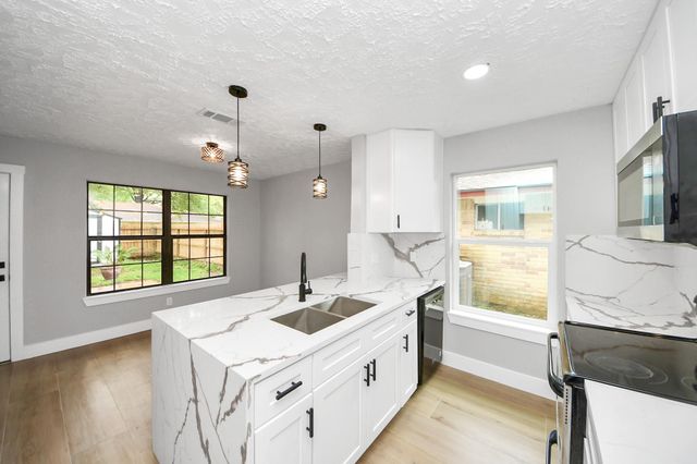 20010 Cottonglade Lane, Humble, TX 77338