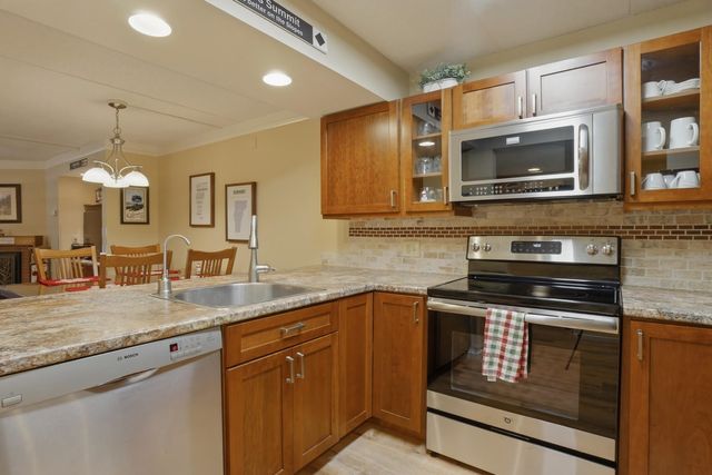 203 Old Mill Rd Unit B9, Killington, VT 05751