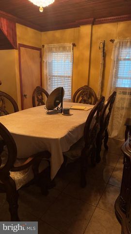 1114 N 28TH ST, Camden, NJ 08105