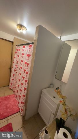 1114 N 28TH ST, Camden, NJ 08105