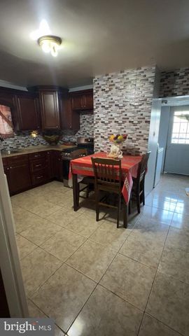 1114 N 28TH ST, Camden, NJ 08105