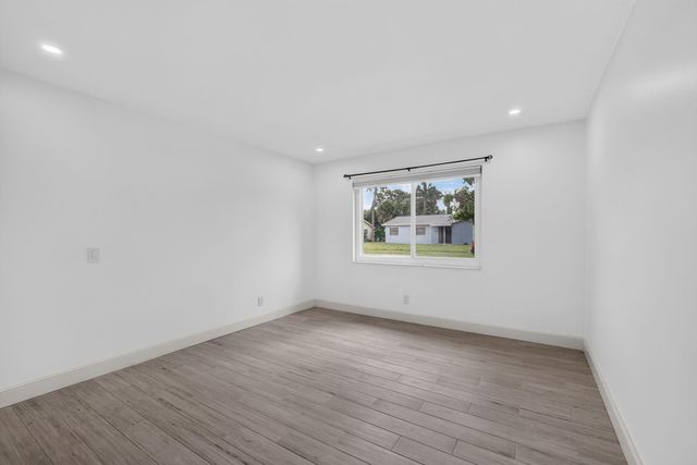 502 Circle E, Jupiter, FL 33458