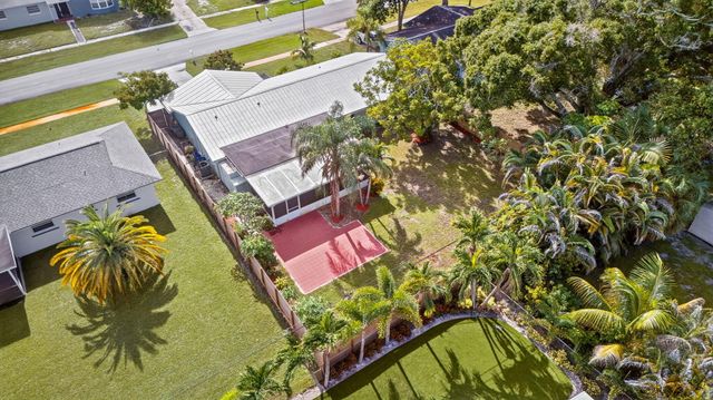 502 Circle E, Jupiter, FL 33458
