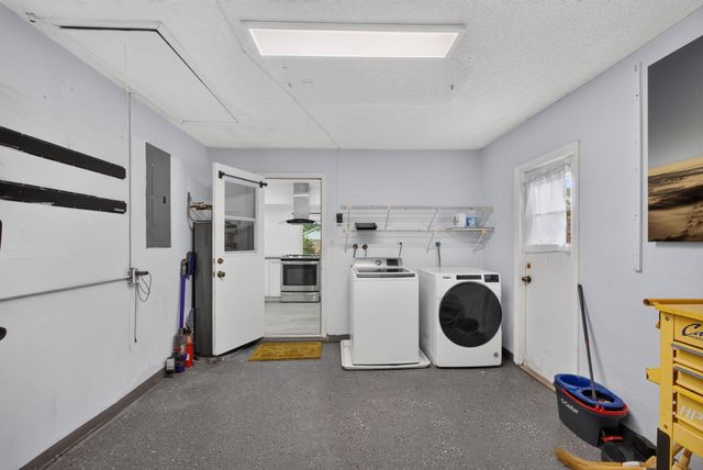 502 Circle E, Jupiter, FL 33458