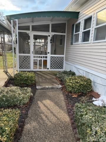 1661 Old Country Road 282, Riverhead, NY 11901