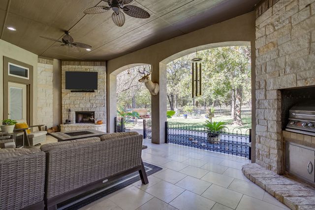 12801 County Rd 1117, Cleburne, TX 76033