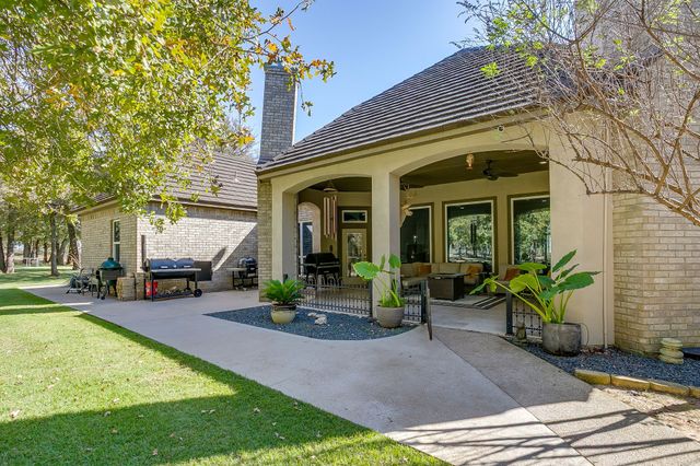 12801 County Rd 1117, Cleburne, TX 76033