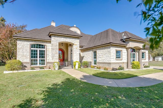 12801 County Rd 1117, Cleburne, TX 76033