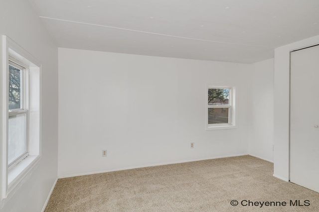 2202 DRAPER RD, Cheyenne, WY 82007