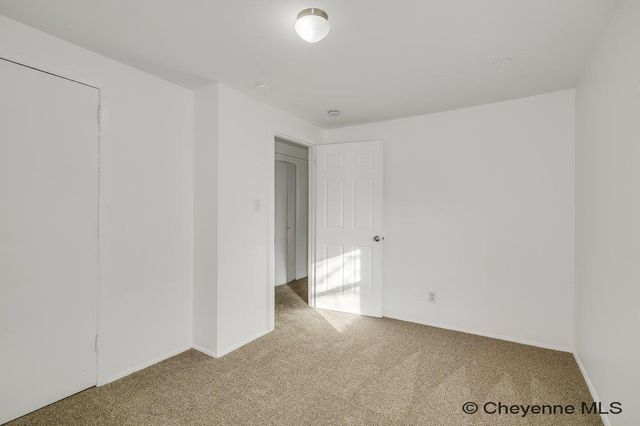 2202 DRAPER RD, Cheyenne, WY 82007