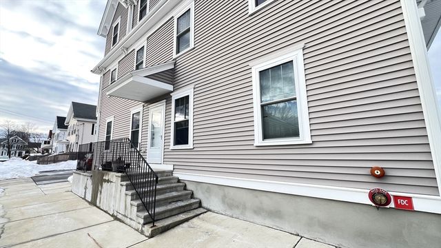 489 Main Street A, Stoneham, MA 02180