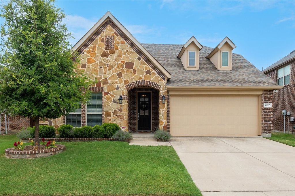 10225 Blackberry Street, Mckinney, TX 75072
