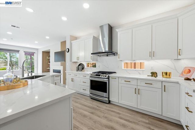 5688 CEDAR CREST, Dublin, CA 94568