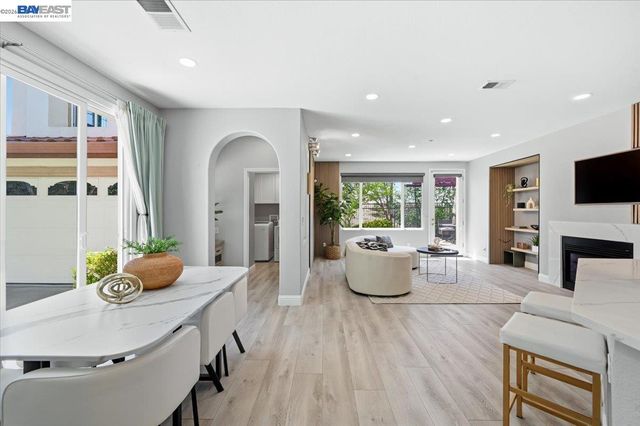5688 CEDAR CREST, Dublin, CA 94568