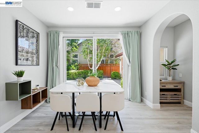 5688 CEDAR CREST, Dublin, CA 94568