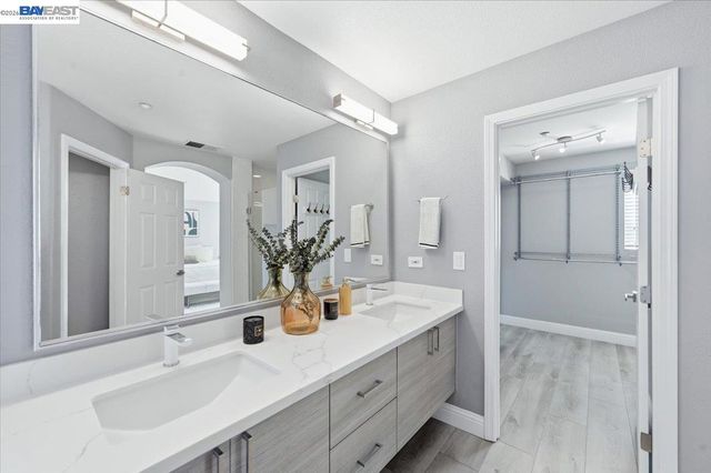 5688 CEDAR CREST, Dublin, CA 94568