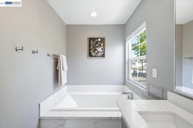 5688 CEDAR CREST, Dublin, CA 94568