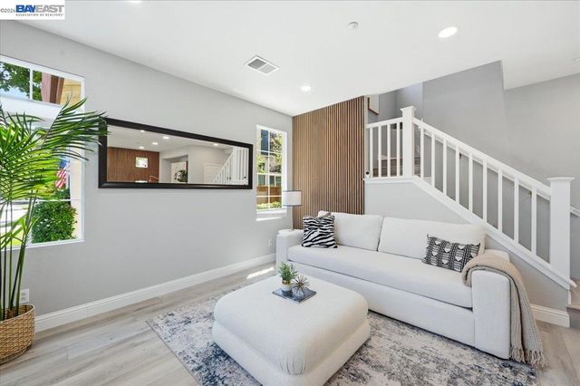 5688 CEDAR CREST, Dublin, CA 94568