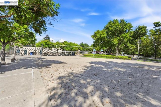 5688 CEDAR CREST, Dublin, CA 94568