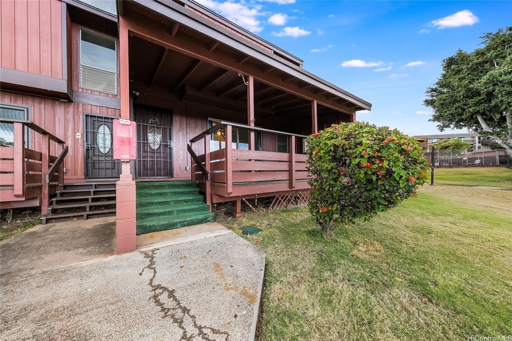 92-932 Palailai Street 82, Kapolei, HI 96707