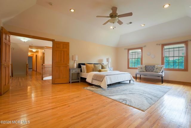 42 Indian Path, Monroe, NJ 08831