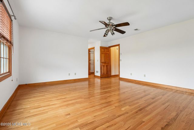 42 Indian Path, Monroe, NJ 08831